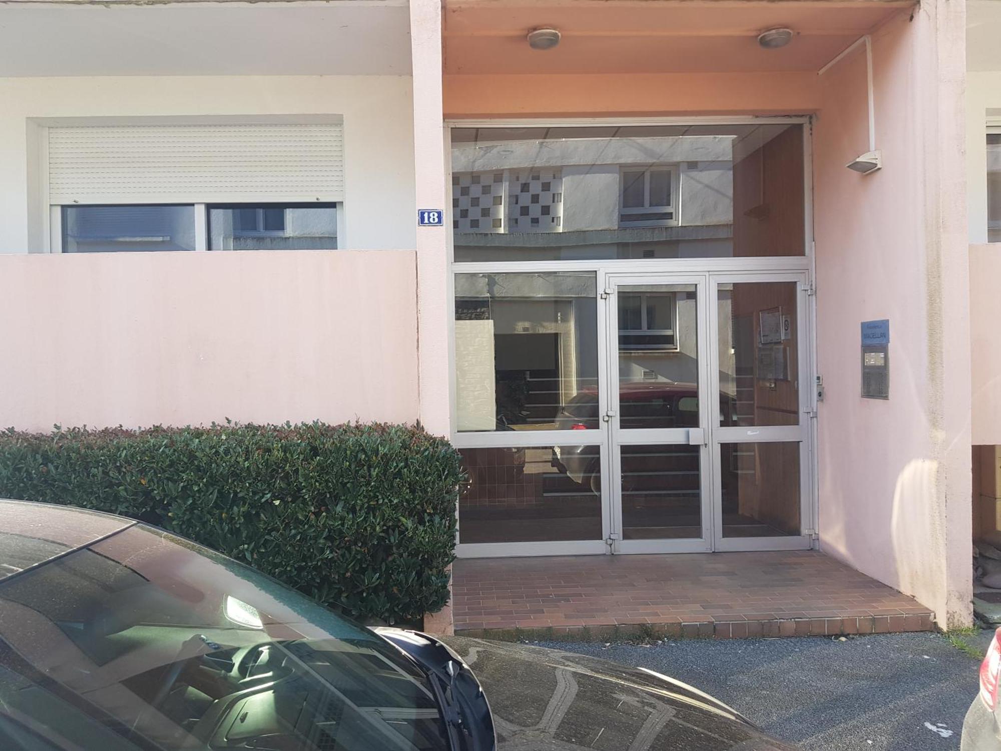 Grand Studio Avec Parking A 10 Minutes Des Plages Lorient Exteriör bild